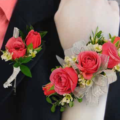 Coral Wristlet & Boutonniere